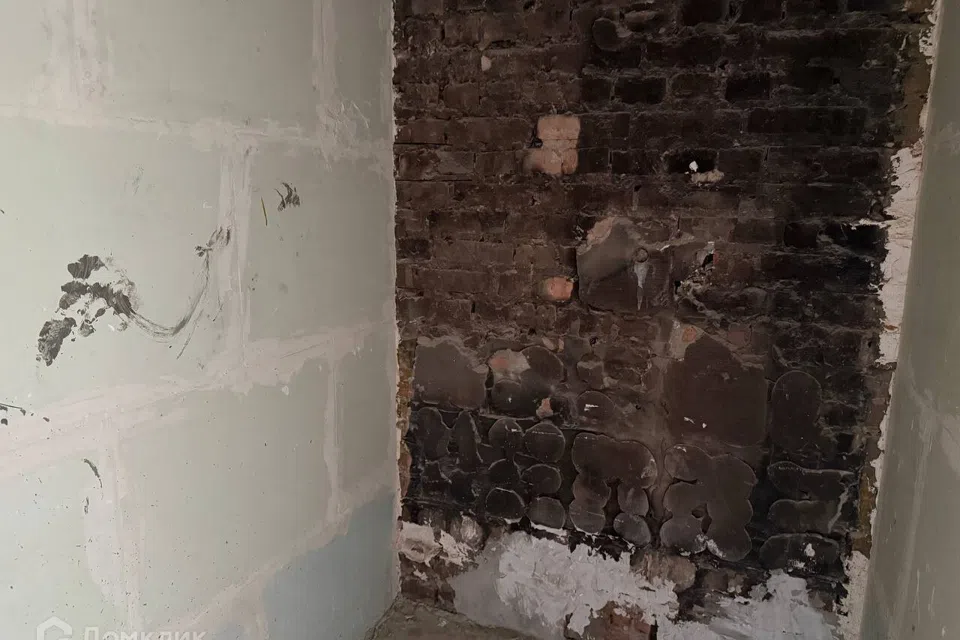 Продаётся 1-комнатная квартира, 35.8 м²