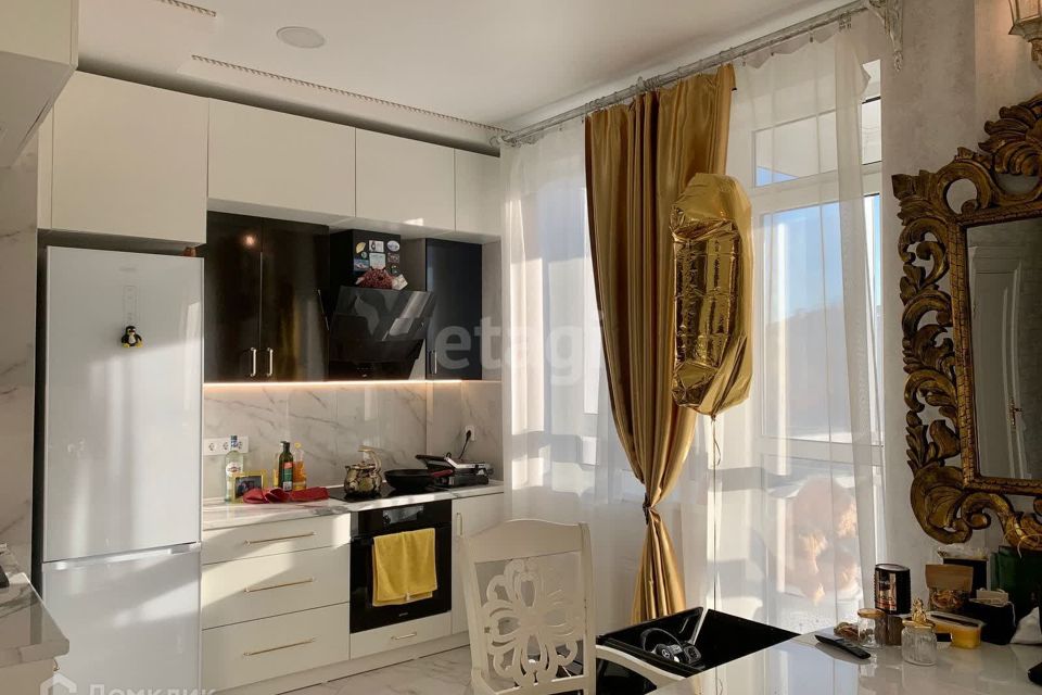 Продаётся 1-комнатная квартира, 47.8 м²