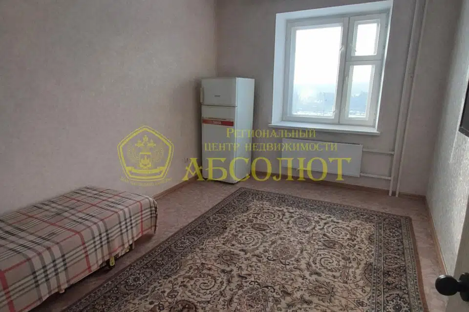 Продаётся комната в 3-комн. квартире, 11.3 м²