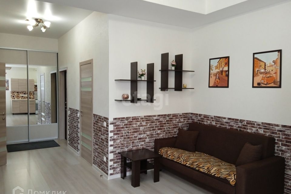 Продаётся 3-комнатная квартира, 57.6 м²