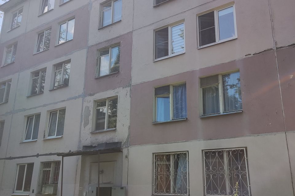 Продаётся 2-комнатная квартира, 42.4 м²