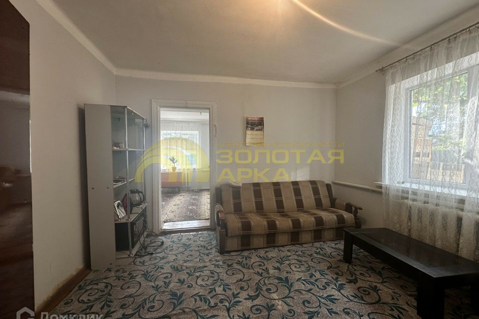 Продаётся 4-комнатная квартира, 73.2 м²