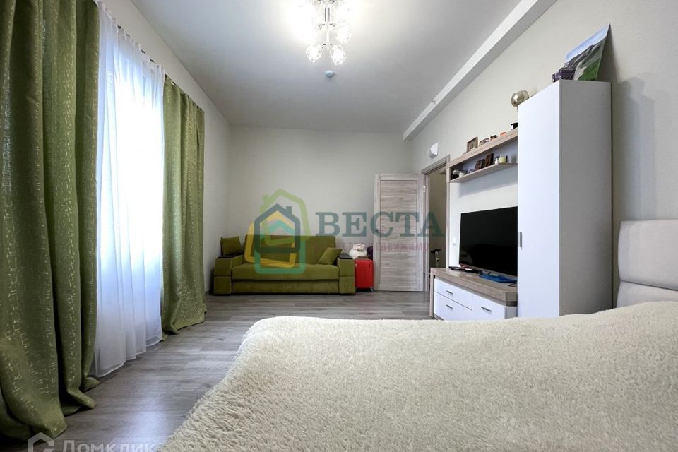Продаётся 1-комнатная квартира, 42.4 м²