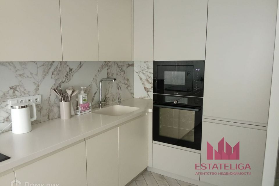 Сдаётся 2-комнатная квартира, 70 м²