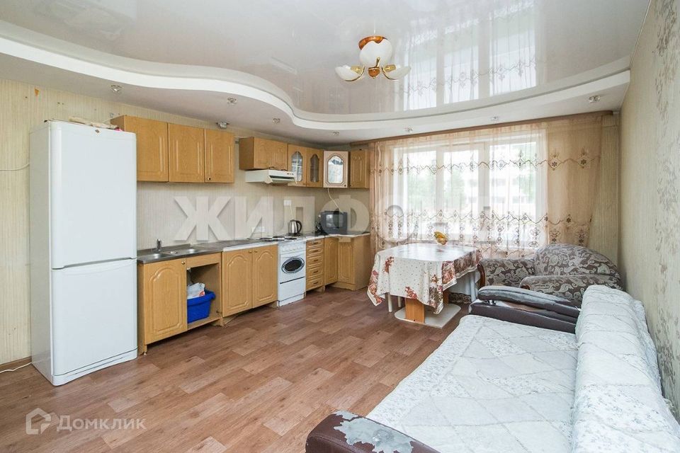 Продаётся 2-комнатная квартира, 64 м²