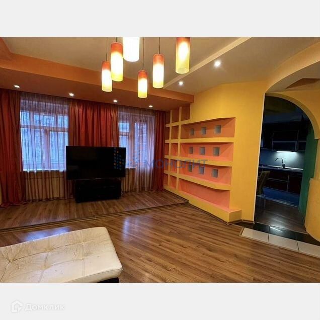 Продаётся 3-комнатная квартира, 150 м²