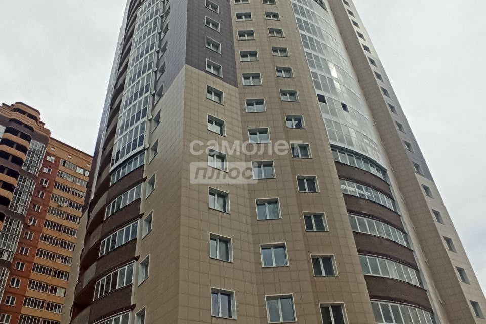 Продаётся 1-комнатная квартира, 47.3 м²