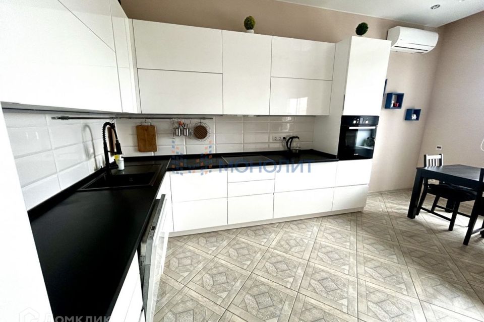 Продаётся 3-комнатная квартира, 81.4 м²