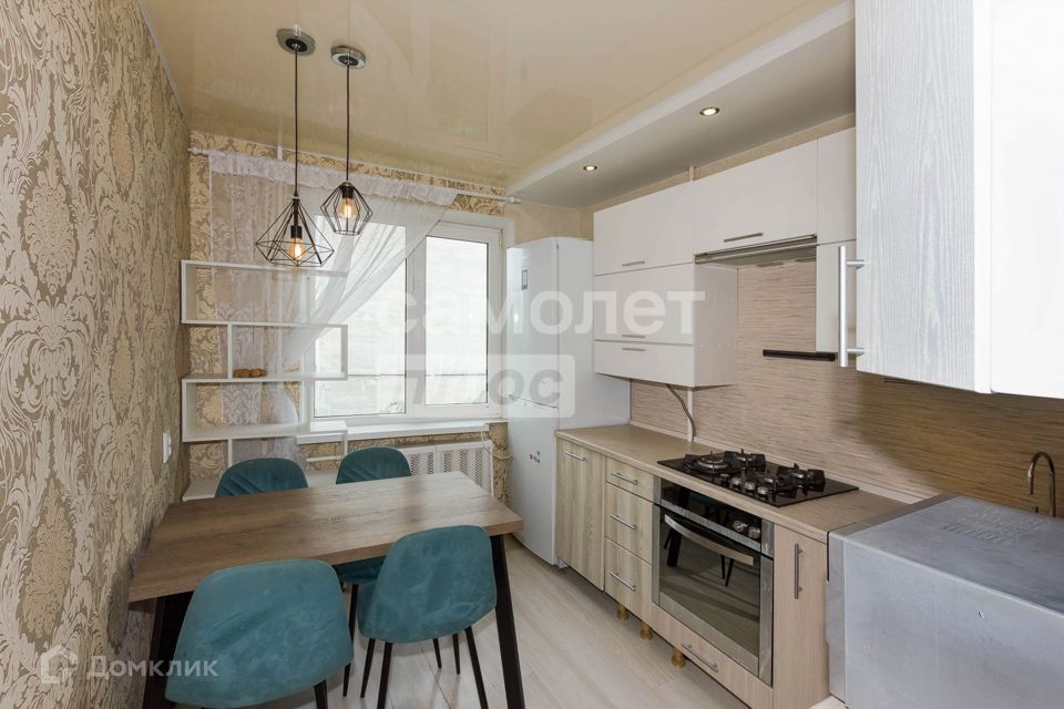Продаётся 3-комнатная квартира, 65.2 м²