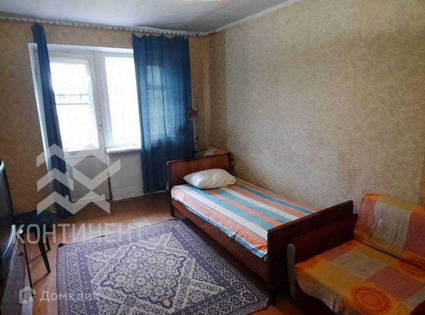 Продаётся 3-комнатная квартира, 55.5 м²