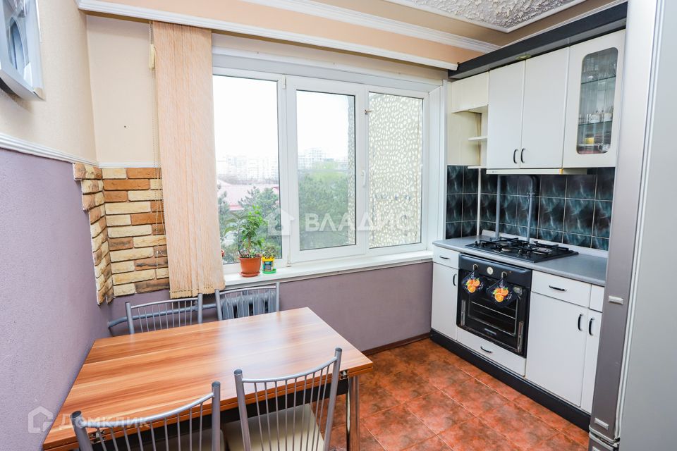 Продаётся 3-комнатная квартира, 65 м²