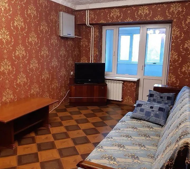 Продаётся 1-комнатная квартира, 52 м²