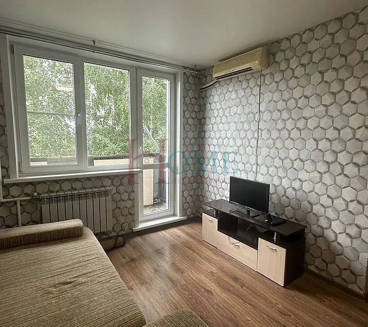 Сдаётся 1-комнатная квартира, 30 м²