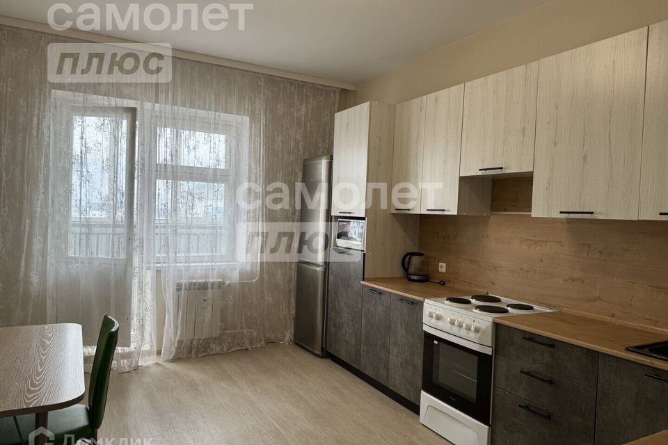 Сдаётся 2-комнатная квартира, 68.6 м²