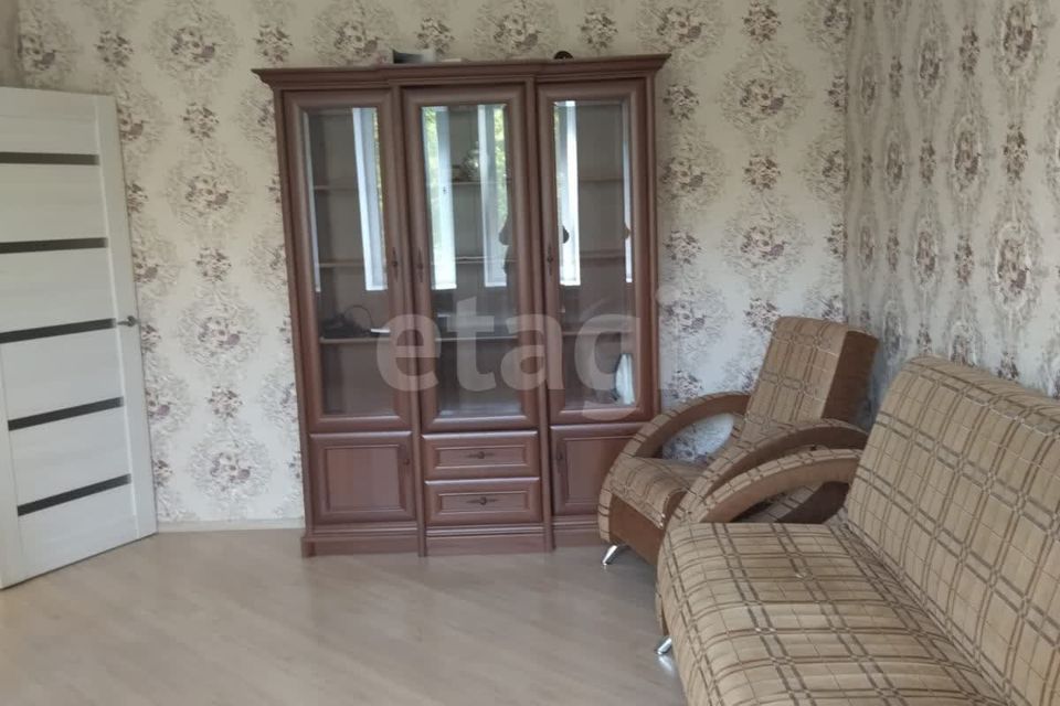 Продаётся 2-комнатная квартира, 42.8 м²