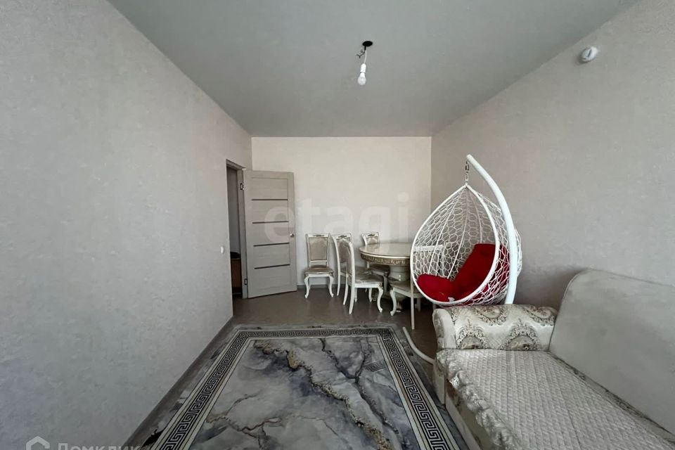 Сдаётся 4-комнатная квартира, 82.7 м²