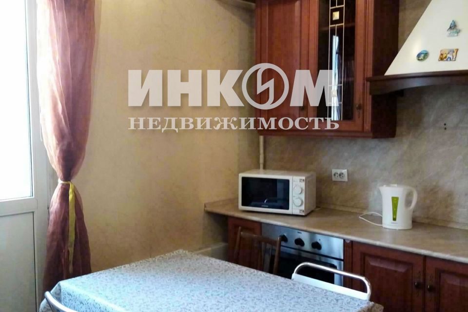 Сдаётся 2-комнатная квартира, 60 м²