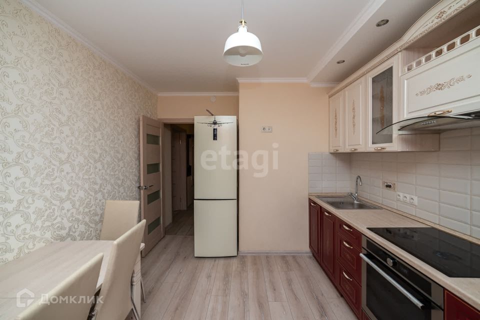 Продаётся 1-комнатная квартира, 38.3 м²