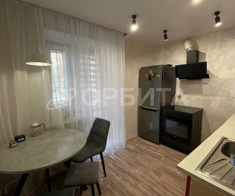 Продаётся 2-комнатная квартира, 47.7 м²