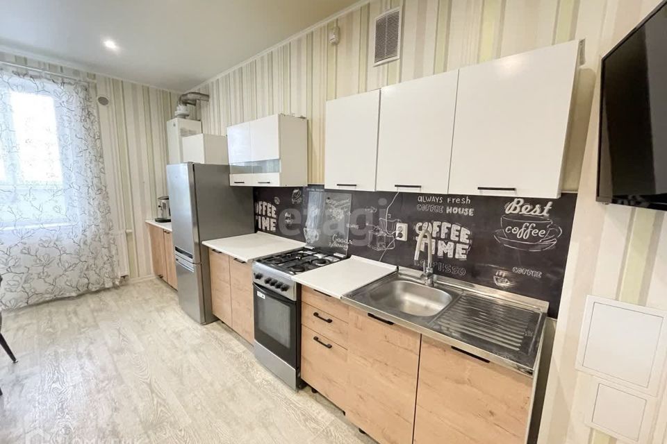 Продаётся 2-комнатная квартира, 64.9 м²