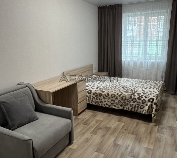 Сдаётся 1-комнатная квартира, 40 м²