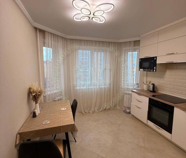 Продаётся 2-комнатная квартира, 57 м²