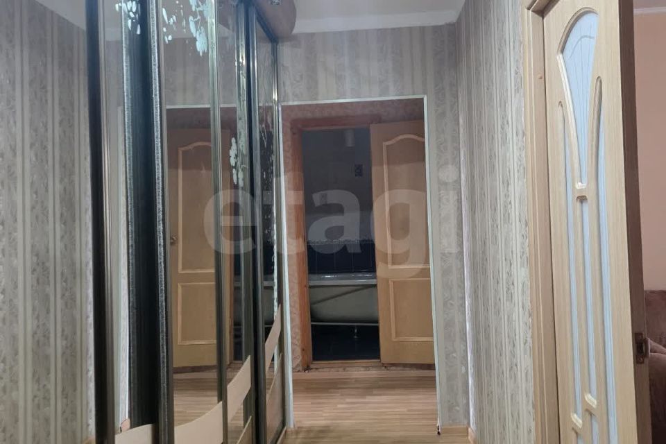 Продаётся 4-комнатная квартира, 77.6 м²