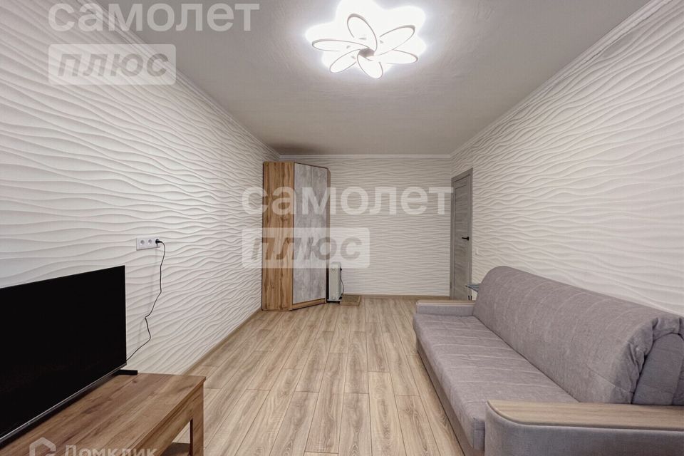 Продаётся 2-комнатная квартира, 43.3 м²