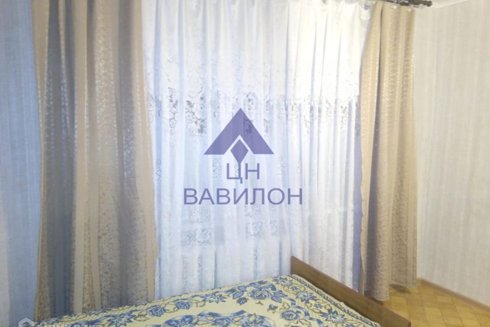 Продаётся комната в 8-комн. квартире, 14 м²