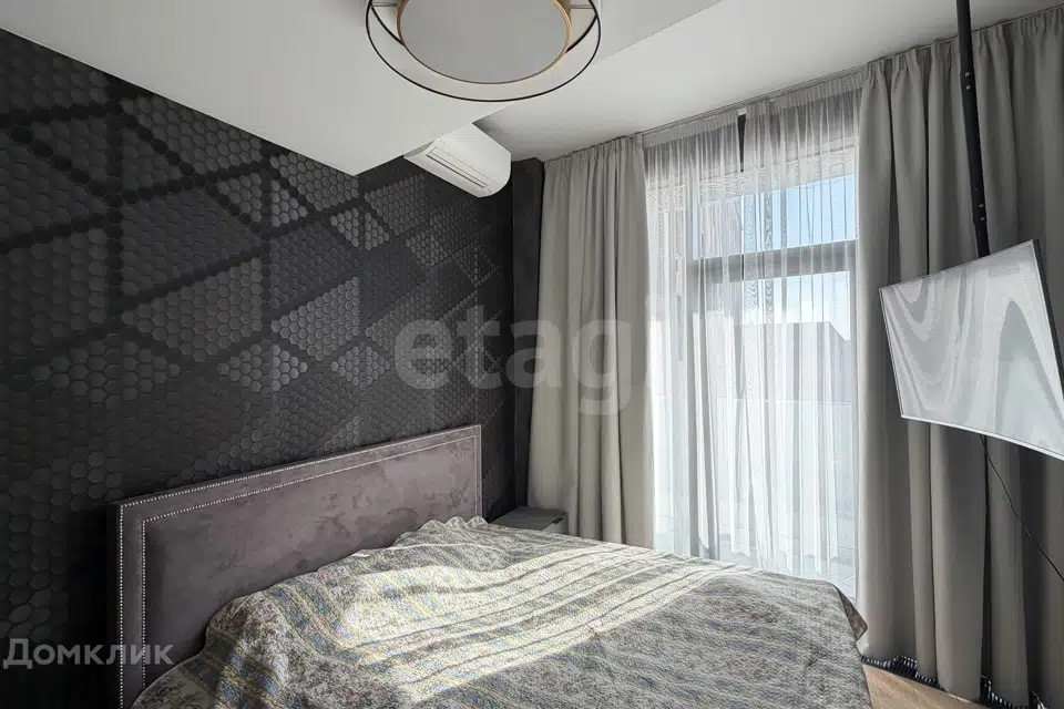 Продаётся 3-комнатная квартира, 72.8 м²