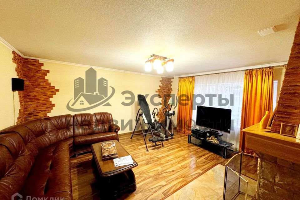 Продаётся 2-этажный дом, 130 м²