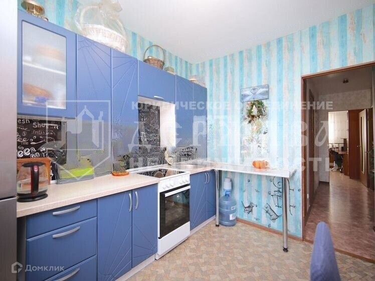 Продаётся 3-комнатная квартира, 63.8 м²