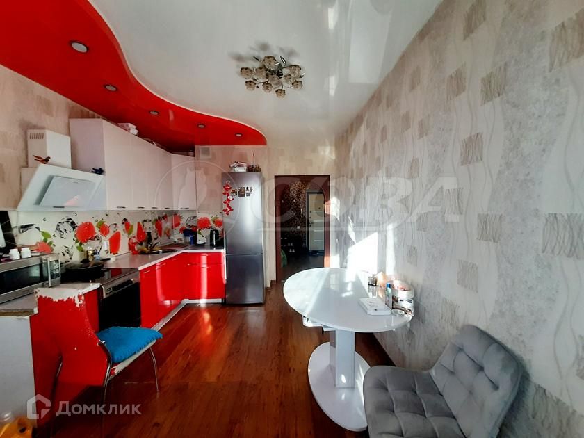 Продаётся 1-комнатная квартира, 43 м²