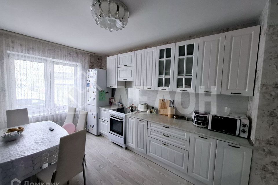 Продаётся 3-комнатная квартира, 69.7 м²