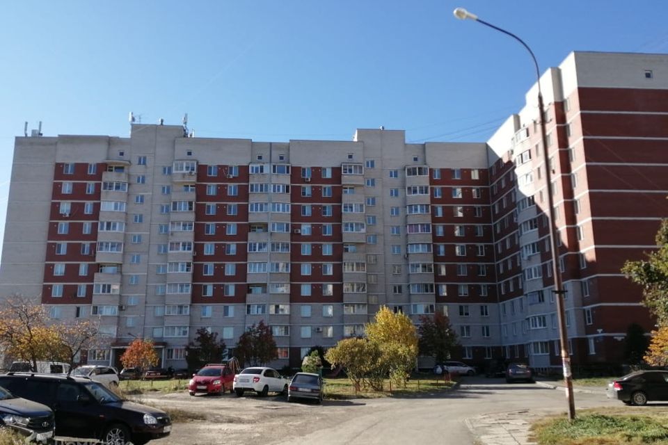 Продаётся 3-комнатная квартира, 64 м²