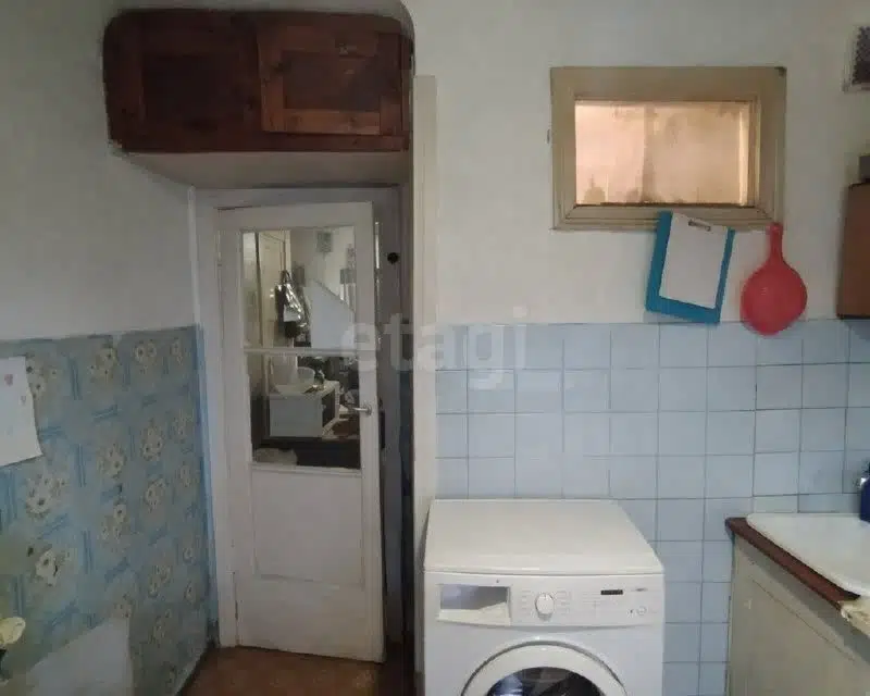 Продаётся 3-комнатная квартира, 58.4 м²
