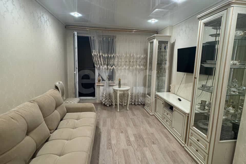 Продаётся 1-комнатная квартира, 46.9 м²