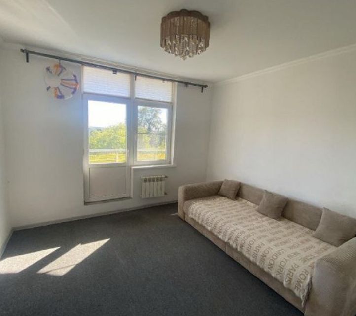 Продаётся 2-комнатная квартира, 69.4 м²