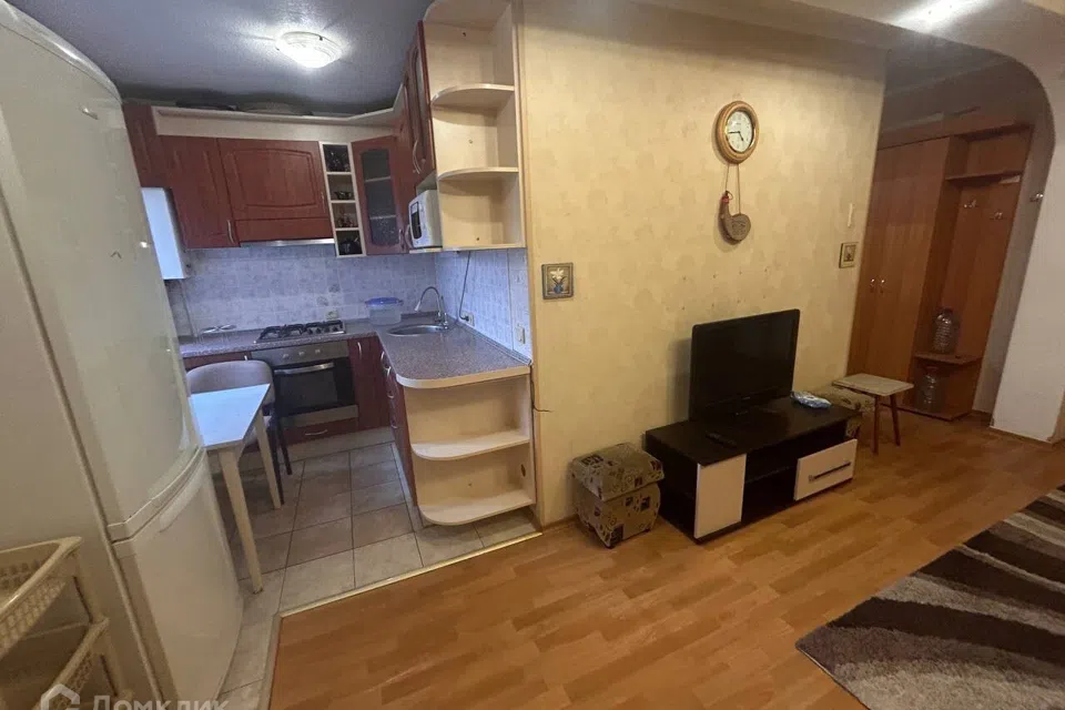Сдаётся 2-комнатная квартира, 42 м²