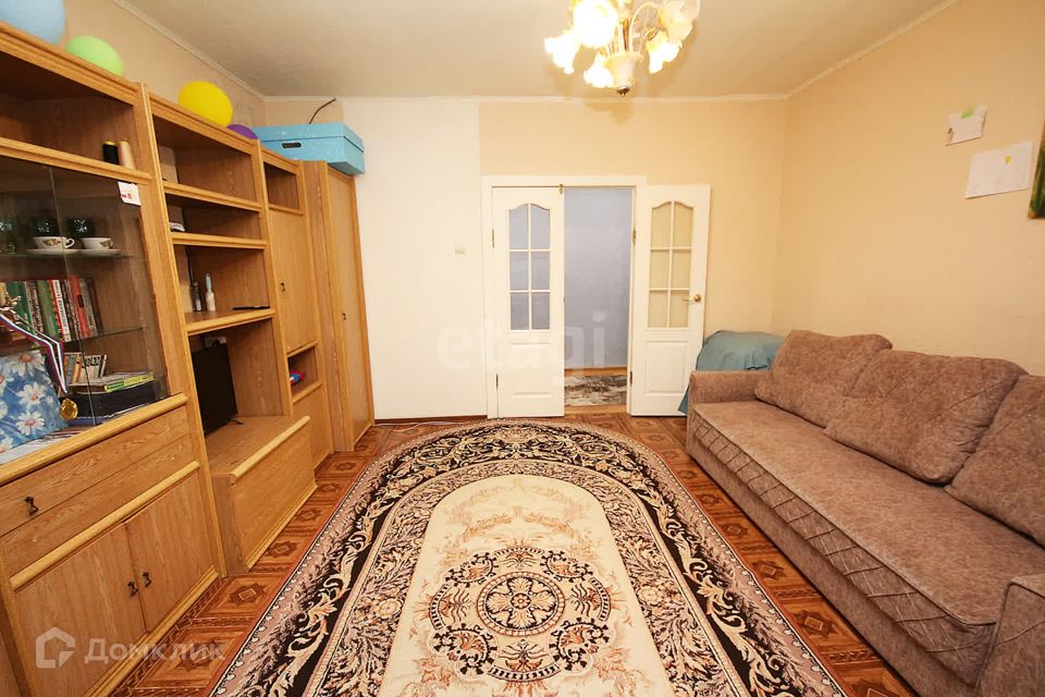 Продаётся 2-комнатная квартира, 57 м²