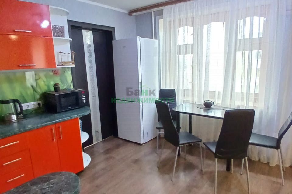 Продаётся 2-комнатная квартира, 50.7 м²