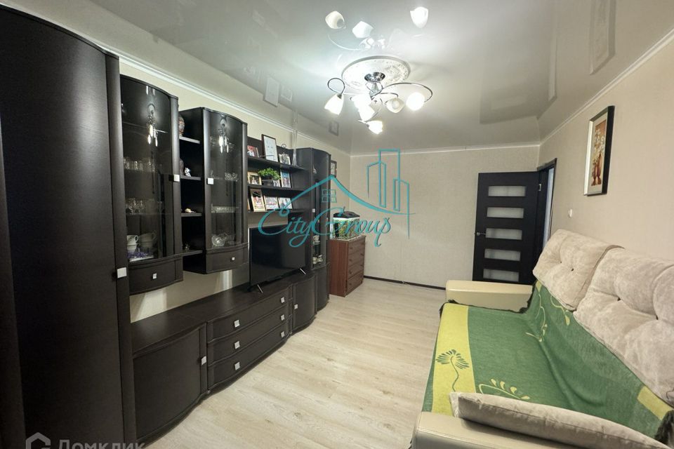 Продаётся 2-комнатная квартира, 43.8 м²
