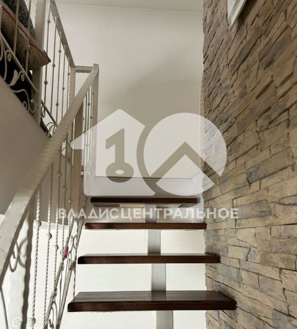 Продаётся 2-комнатная квартира, 110 м²