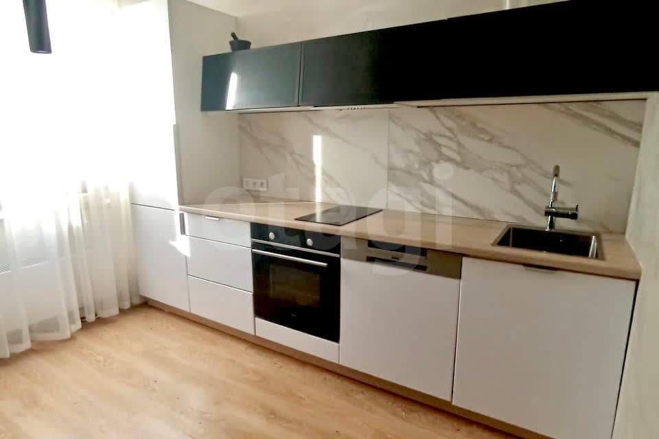 Продаётся 1-комнатная квартира, 29.6 м²