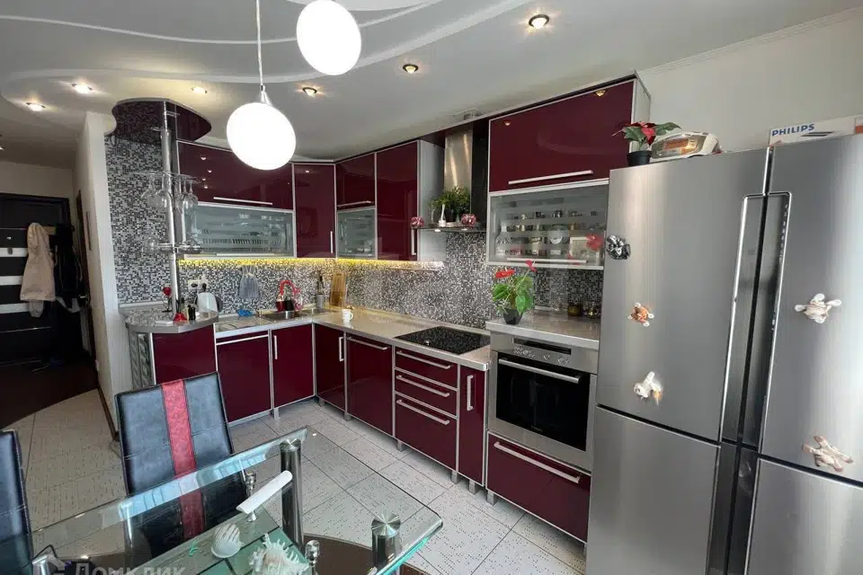 Продаётся 2-комнатная квартира, 61.2 м²