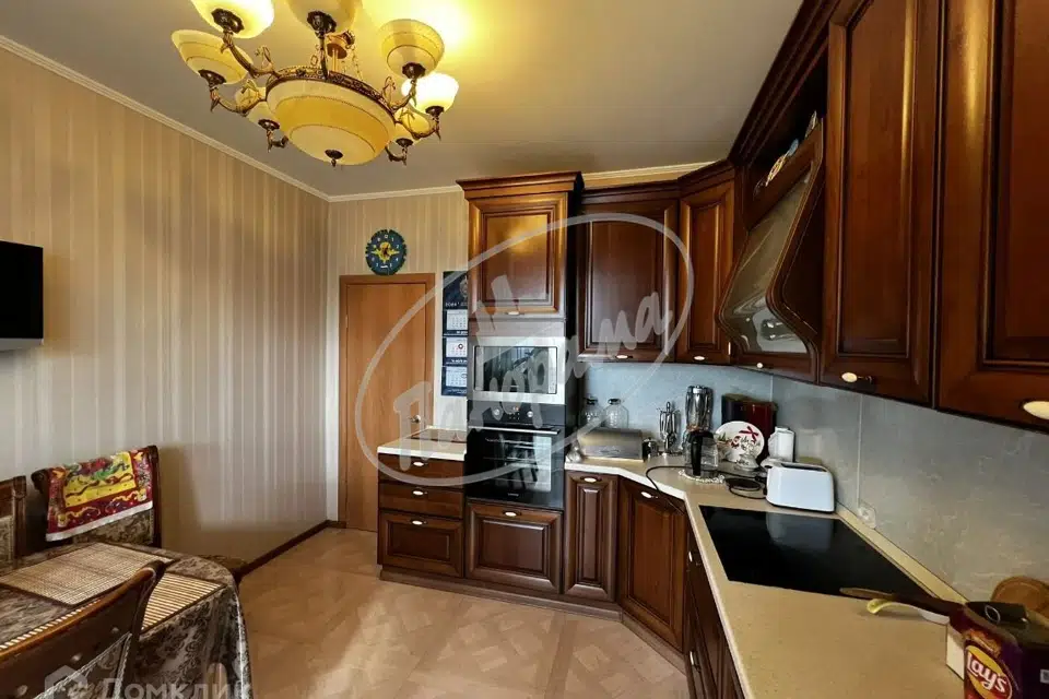 Продаётся 2-комнатная квартира, 61 м²