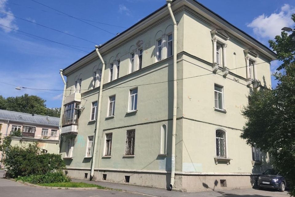Продаётся 4-комнатная квартира, 83.7 м²