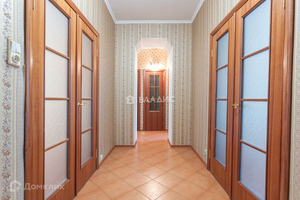 Продаётся 3-комнатная квартира, 70 м²
