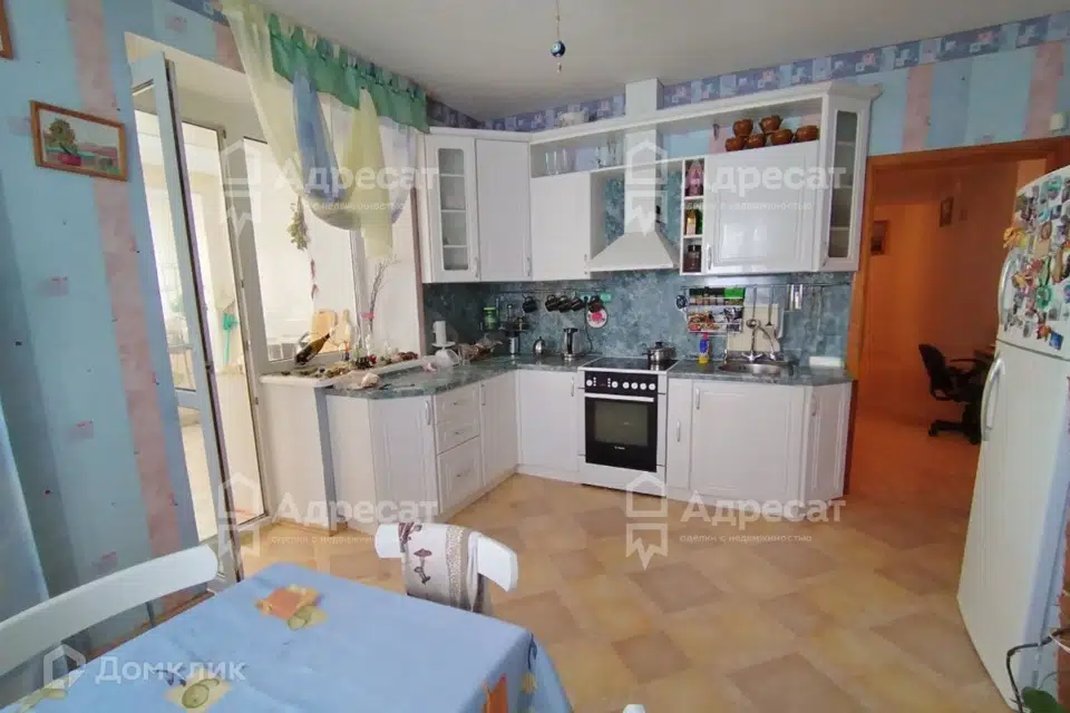Продаётся 2-комнатная квартира, 90.3 м²