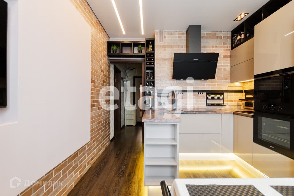 Продаётся 1-комнатная квартира, 37.4 м²